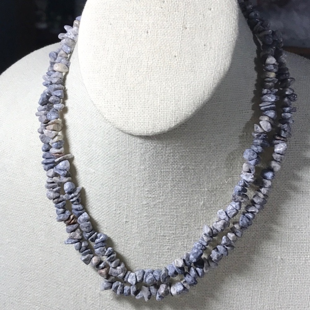 Gray blue chip necklace